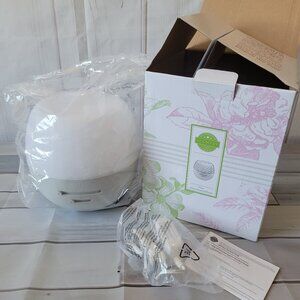 Scentsy Gray Deluxe Diffuser New in Box